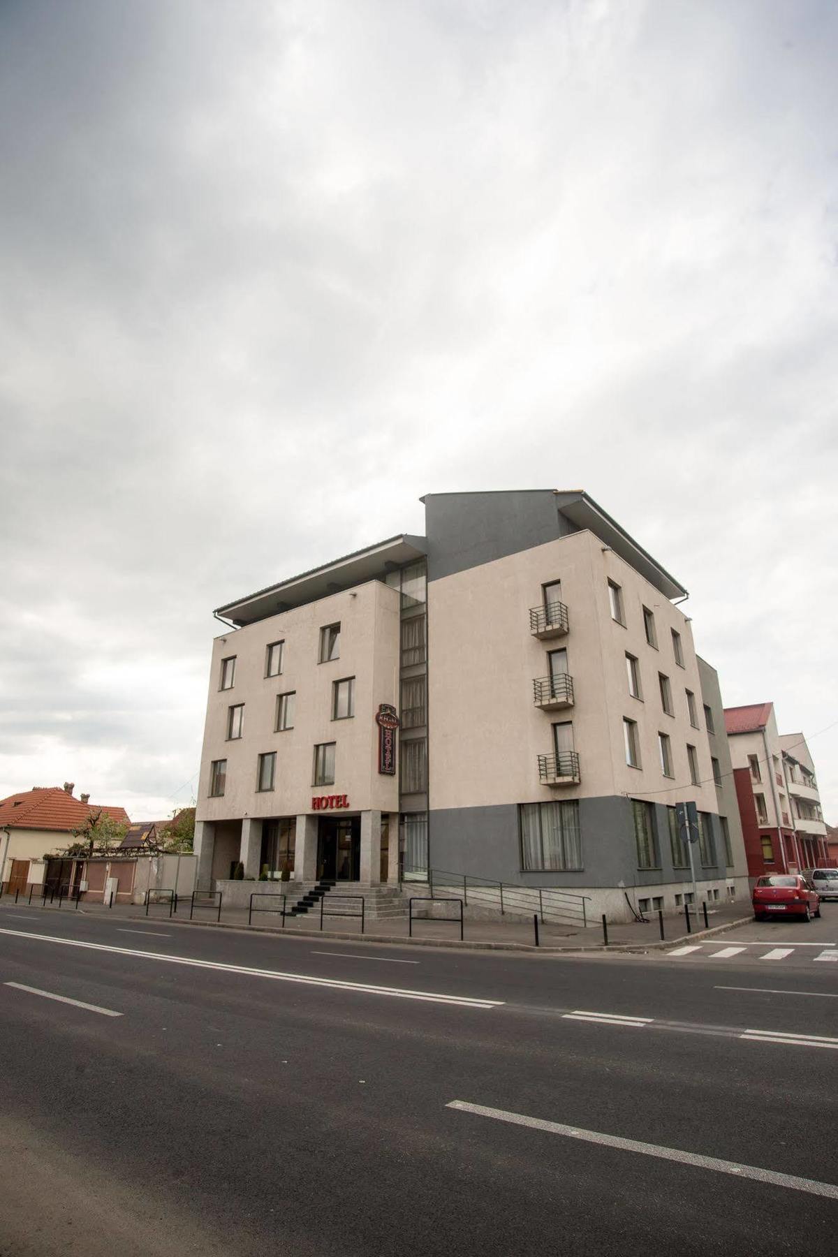 Hotel Regal Brasov Exterior photo